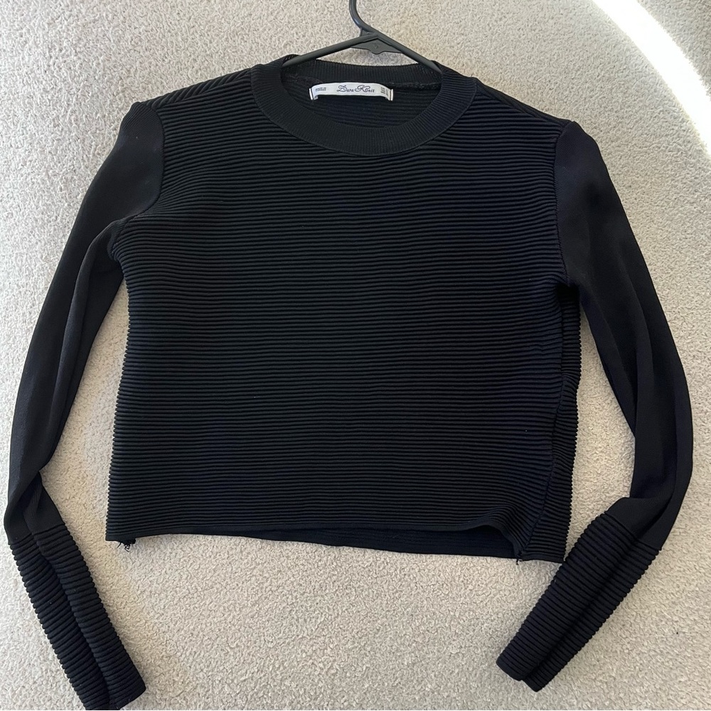 Zara Knit Cropped ribbed sweater